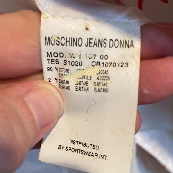 Moschino jeans cotton, red & white patterned blazer with white buttons. - Picture 11 of 12